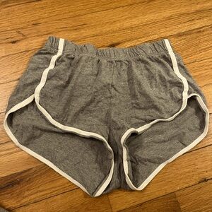 Grey shorts